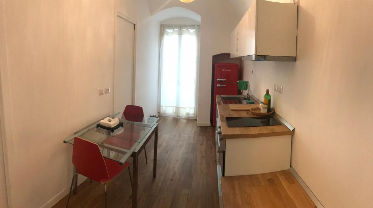 Central Suite Apartment Bari Eksteriør billede